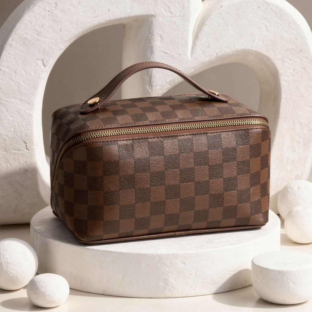 Chic Travel Makeup Organizer | Luxe Cosmetic Bag