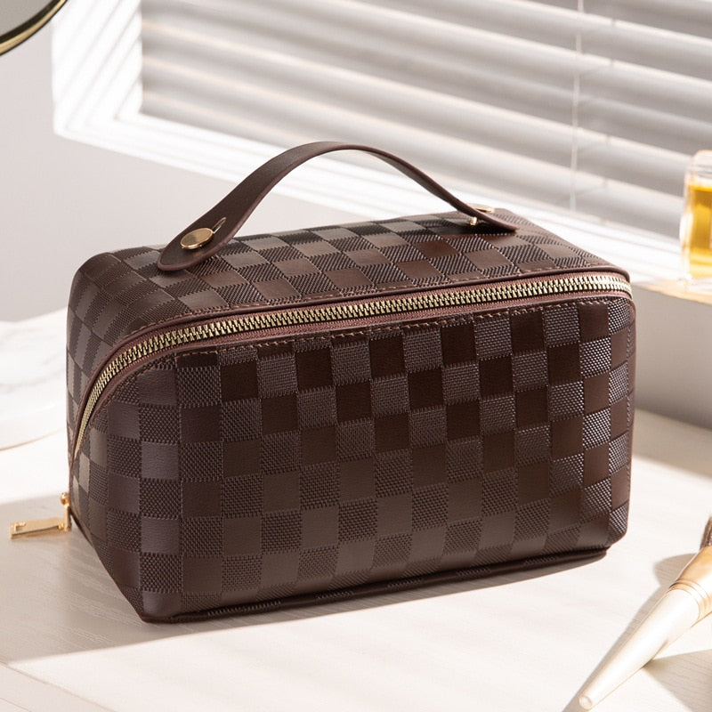 Chic Travel Makeup Organizer | Luxe Cosmetic Bag