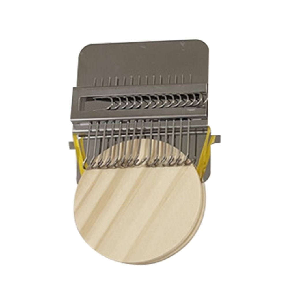 Compact Darning Tool – Ideal for Textile Repairs and Creative Projects