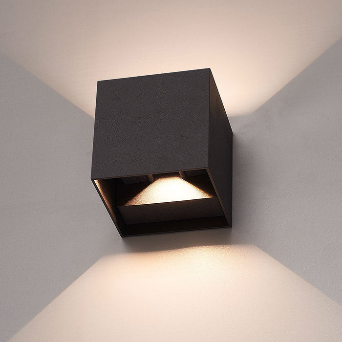Battery-Powered Cube Wall Light with Motion Detection and Wireless Design