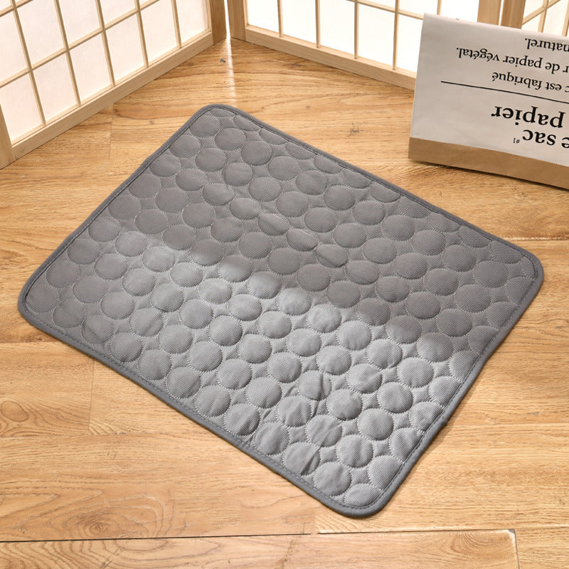 Self-Cooling Pet Mat – Gel Pad for Dogs and Cats, No Water or Power Needed