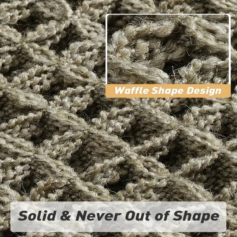 Non-Slip Bath Rug with Tassels – Ultra Absorbent and Machine Washable
