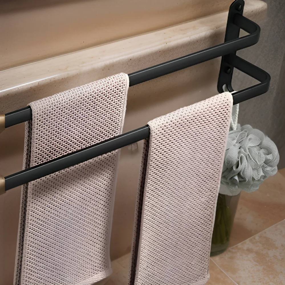Space-Saving 3-Tier Towel Shelf for Wall Mounting in Aluminum