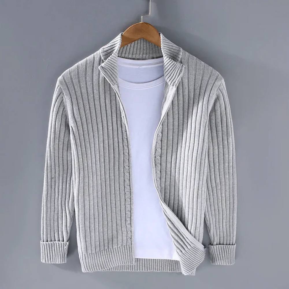 Modern Knitted Sweater for Men - Zip Cardigan with Tailored Fit