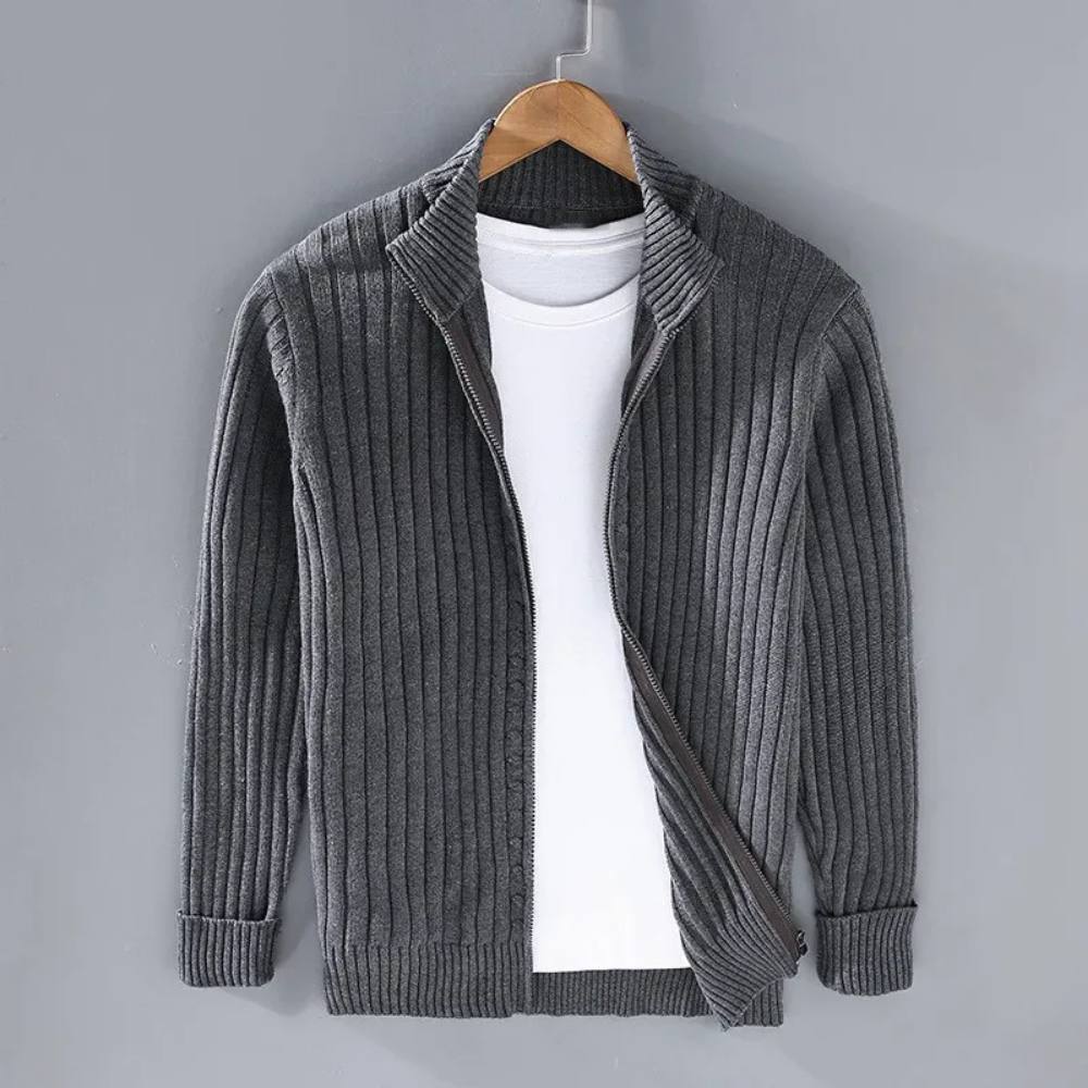Modern Knitted Sweater for Men - Zip Cardigan with Tailored Fit