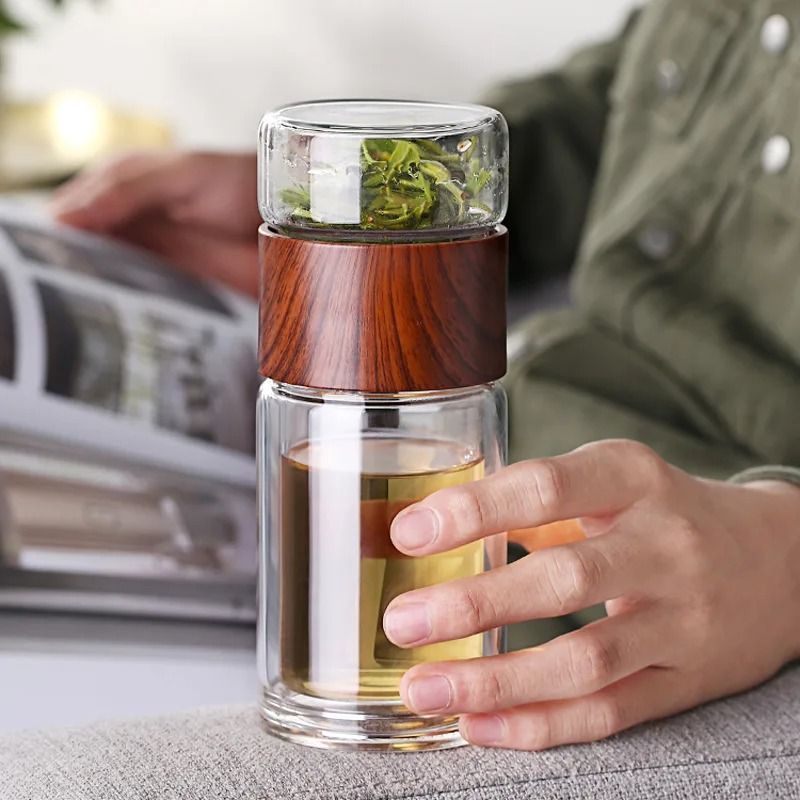 Borosilicate Glass Travel Mug with Double Wall and Integrated Strainer for Loose Leaf and Herbal Tea