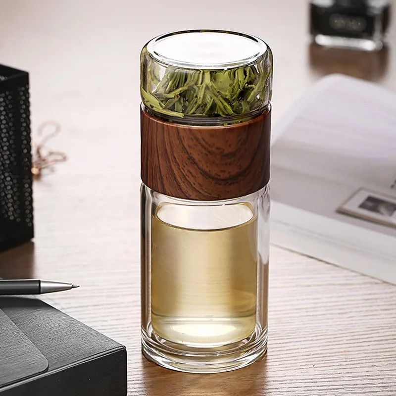 Borosilicate Glass Travel Mug with Double Wall and Integrated Strainer for Loose Leaf and Herbal Tea