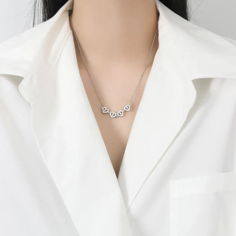 Delicate Chain Necklace Featuring Four Leaf Clover Pendant for Women