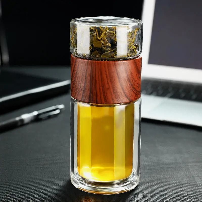 Borosilicate Glass Travel Mug with Double Wall and Integrated Strainer for Loose Leaf and Herbal Tea