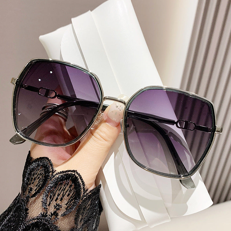 Metal Frame Oversized Sunglasses with Polarized Lenses